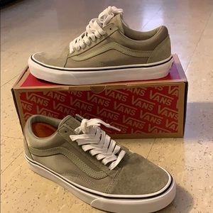 Old Skool Olive Vans Brand New